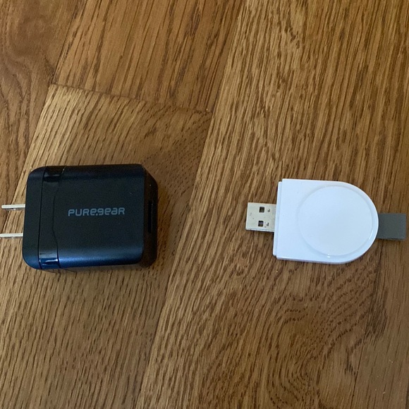 Travel Apple Watch charger - Picture 2 of 2
